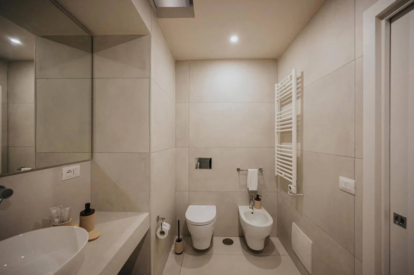 Palazzo Pandola - Luxury Suites Неаполь Гостевой дом